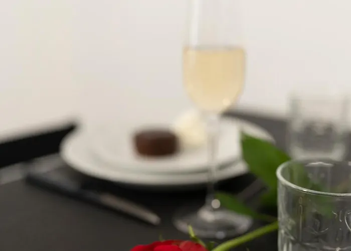 Magnifique Luxe Jacuzzi Centre *